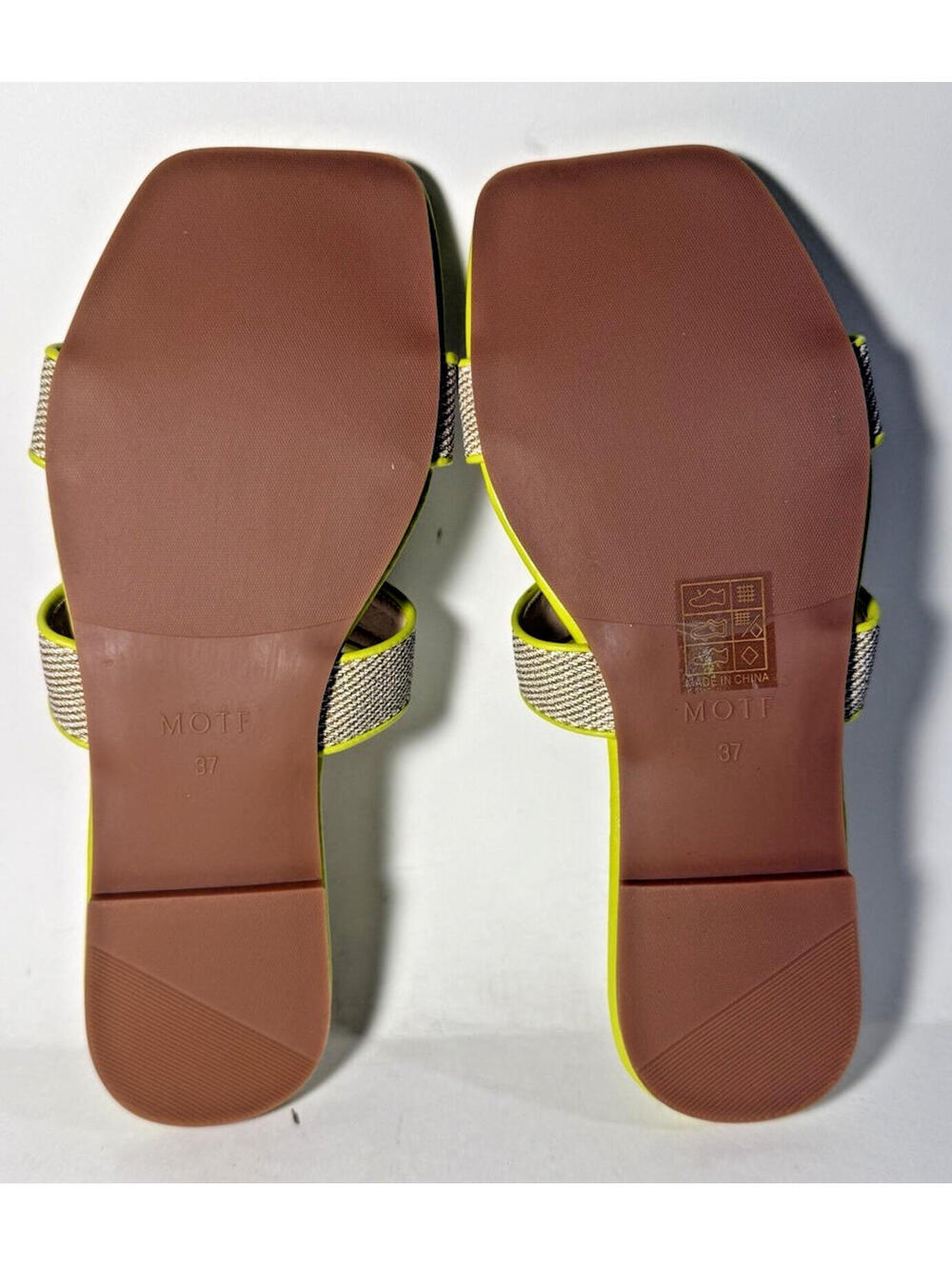 MOTF Naturally Chic Square Toe Flat Sandal Shoes Yellow/Lime - Picture 5 of 5
